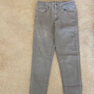 grey american eagle jeans